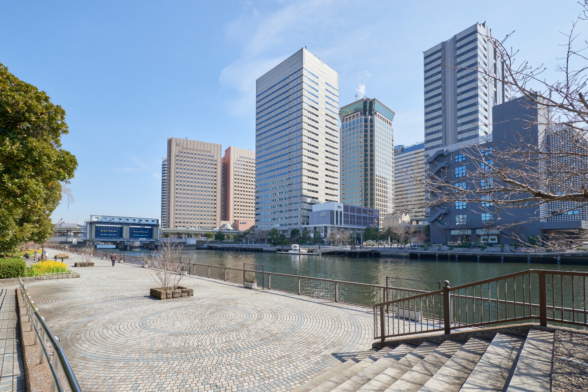 天王洲アイル、運河の都市風景