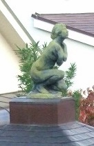 朝倉文夫「浴光」（1921）