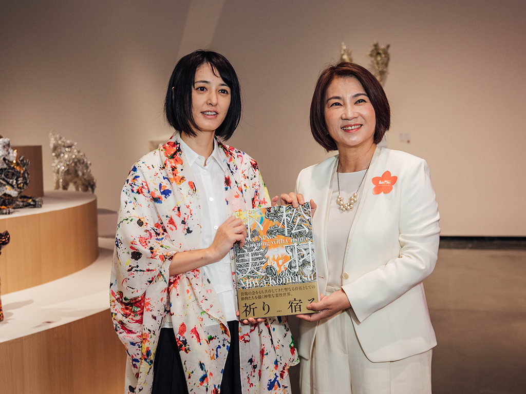 周春米縣長と小松